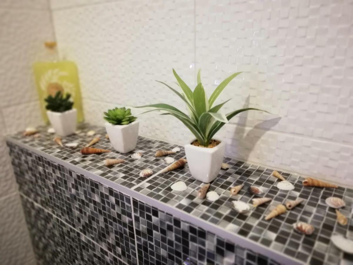 Modern Apartment Near Split & Trogir Kastela Bagian luar foto